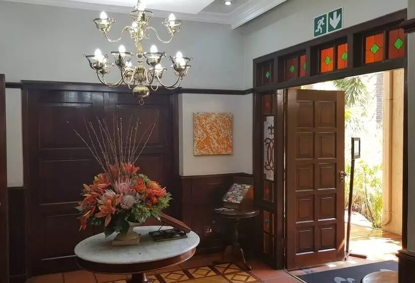 호텔 Court Classique Suite