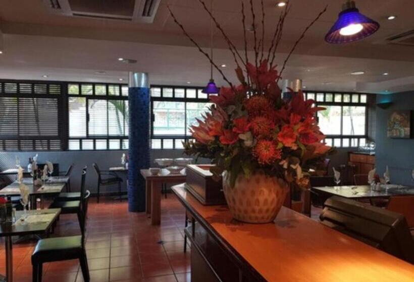 Hotel Court Classique Suite