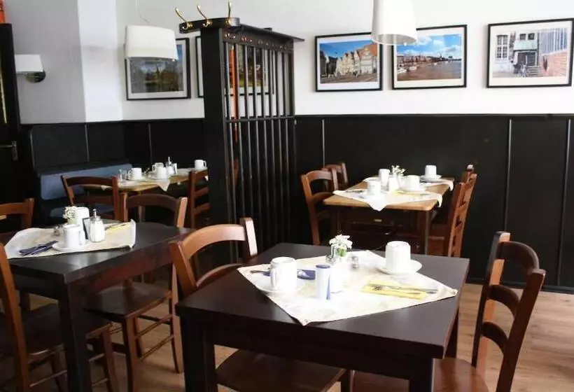 تختخواب و صبحانه Gasthaus Hotel Bremen