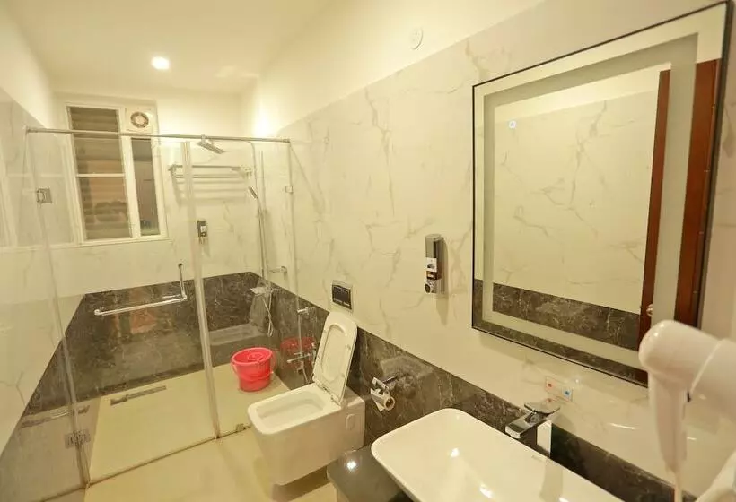 Grand Signature Hotel & Spa