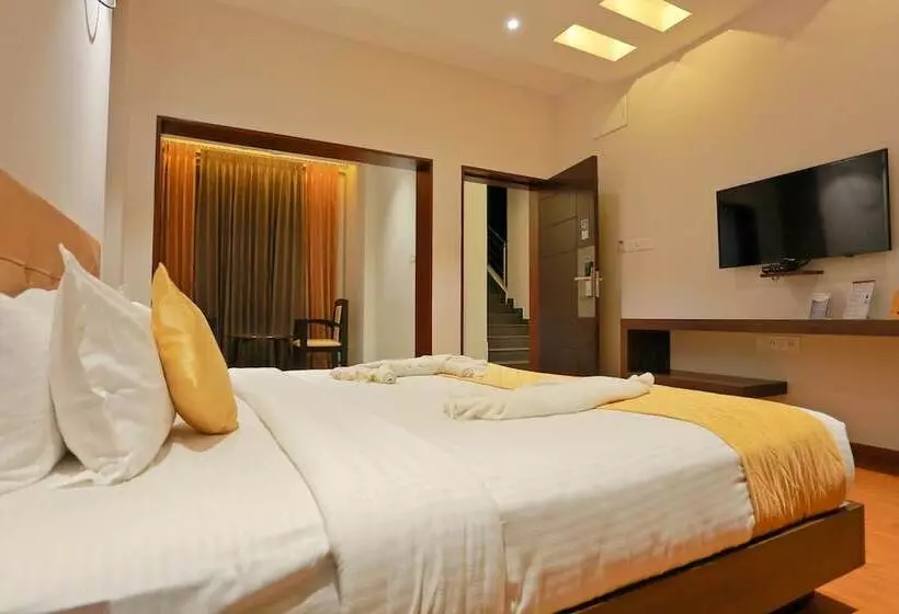 Grand Signature Hotel & Spa