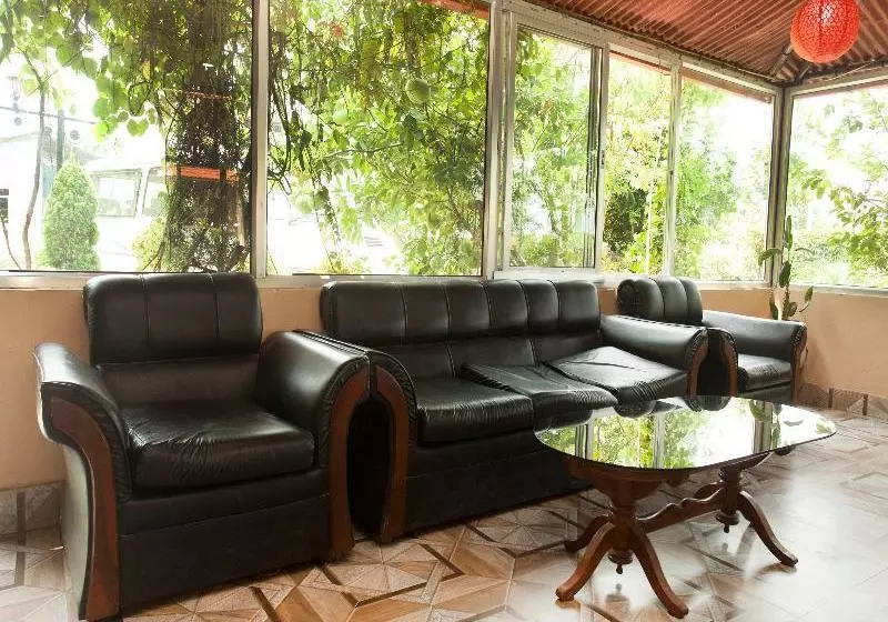 هتل Spot On 481 Motherland Resort