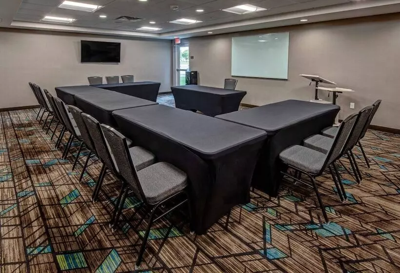 Residence Inn By Marriott Tulsa Midtown