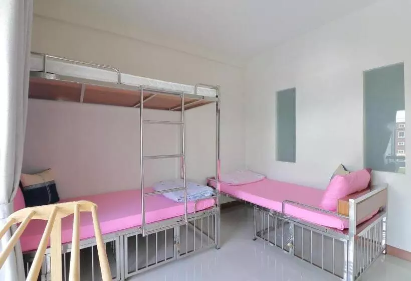 Saen Sabai Hostel