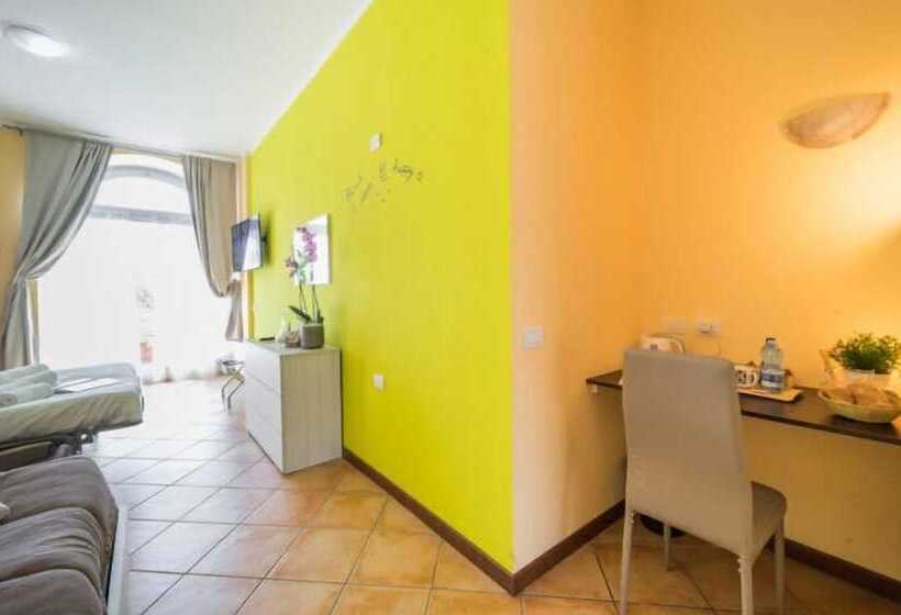 هاستل Bluelake Inn