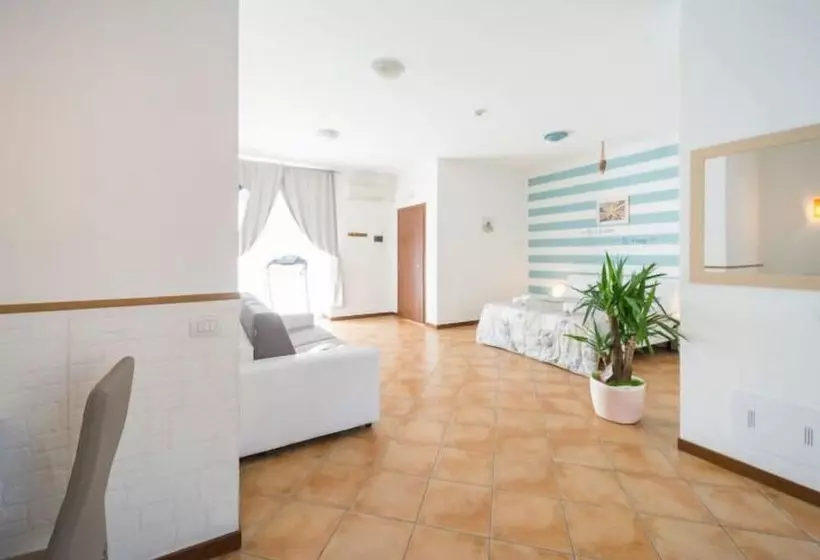 هاستل Bluelake Inn