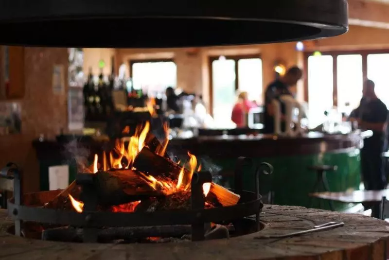 Retkeilymaja Snowman Cabins