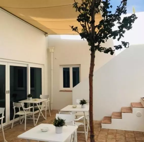 ベッドアンドブレックファースト Alte Tradition Guest House