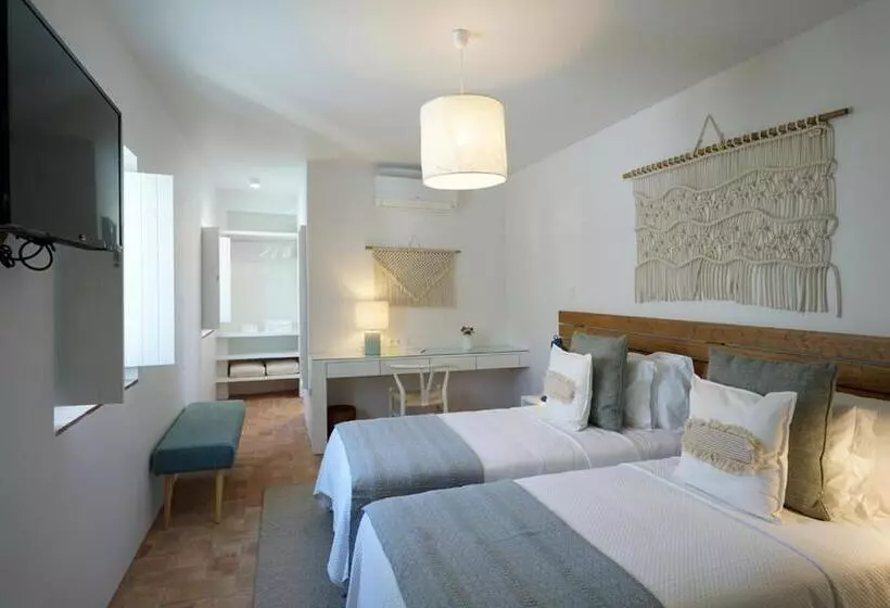 ベッドアンドブレックファースト Alte Tradition Guest House