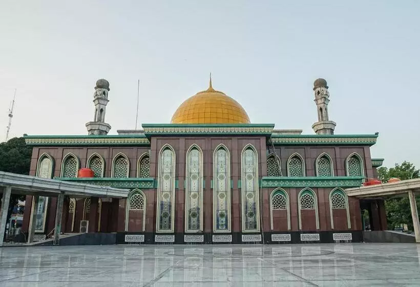 Edotel Amanah Hotel Syariah By Oyo Rooms