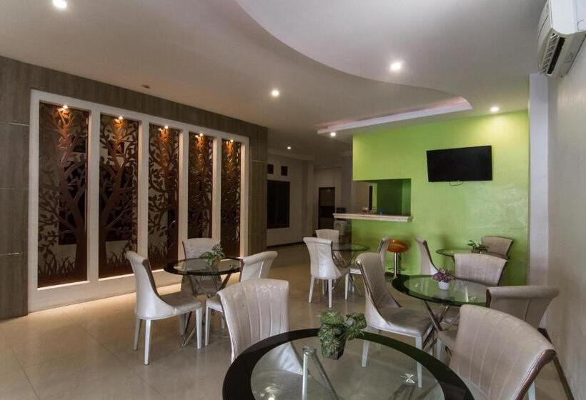 Edotel Amanah Hotel Syariah By Oyo Rooms