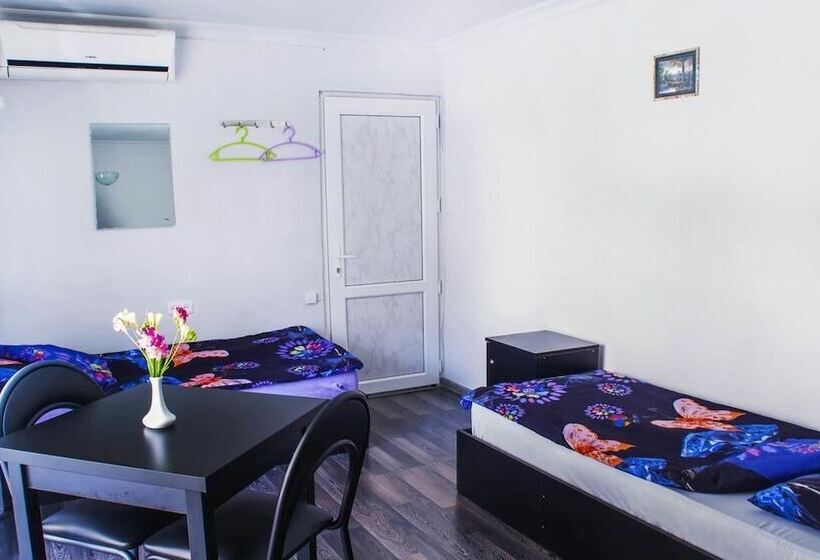 Hostel Tour Verginia