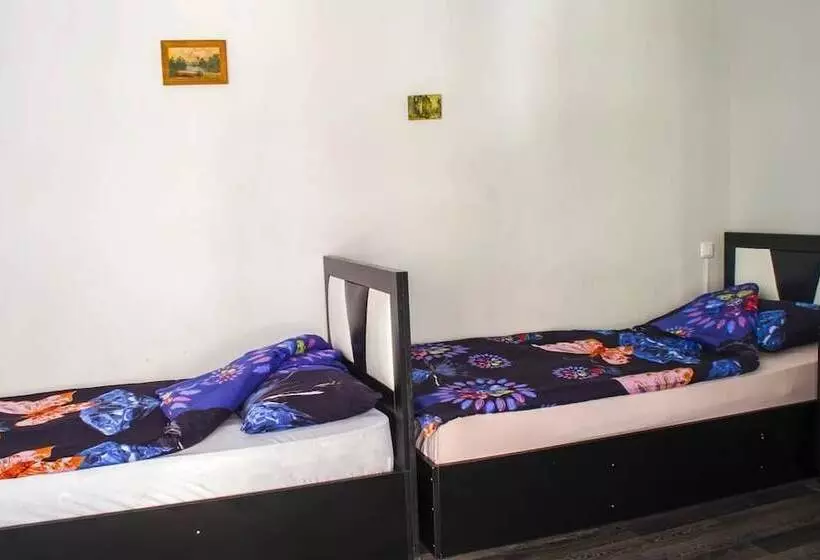 Hostel Tour Verginia