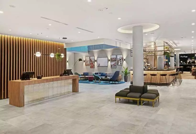 هتل Hilton Garden Inn Riga Old Town