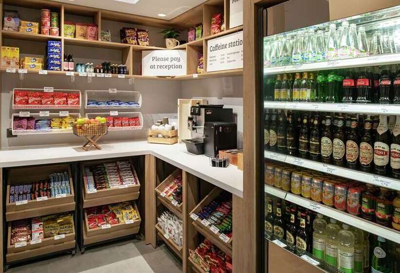 هتل Hilton Garden Inn Riga Old Town