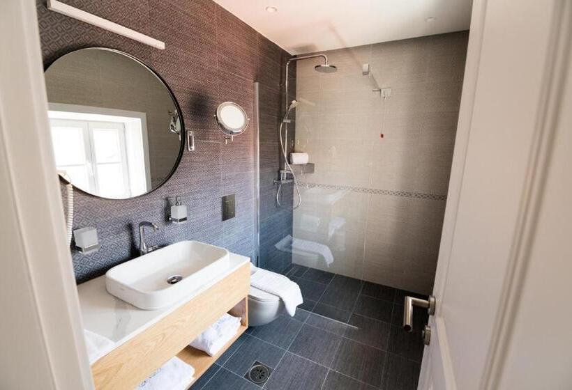 هتل La Villa Boutique