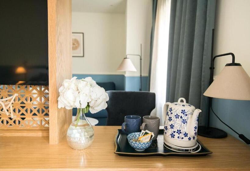 هتل La Villa Boutique