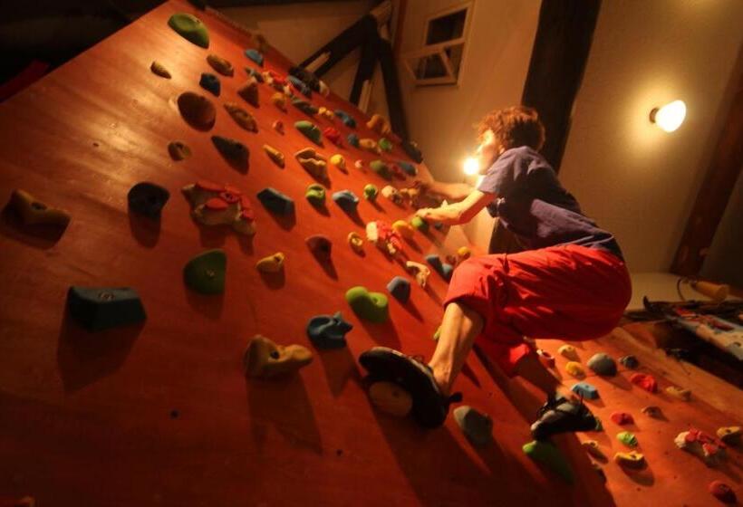 בית מלון כפרי Lodge Clubman