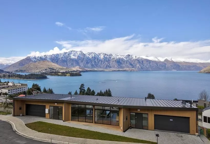 Falcon S View Queenstown