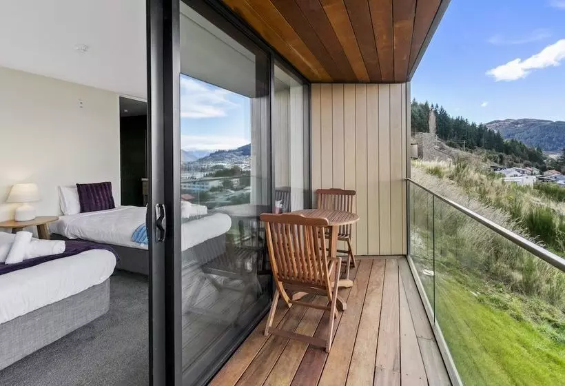 Falcon S View Queenstown