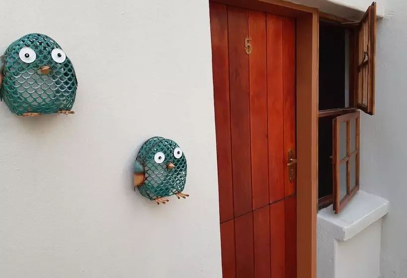 Majatalo Midrand Oasis Guesthouse