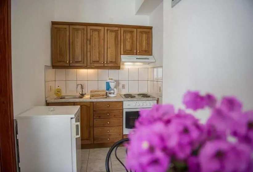 Apartments škarpa 1601