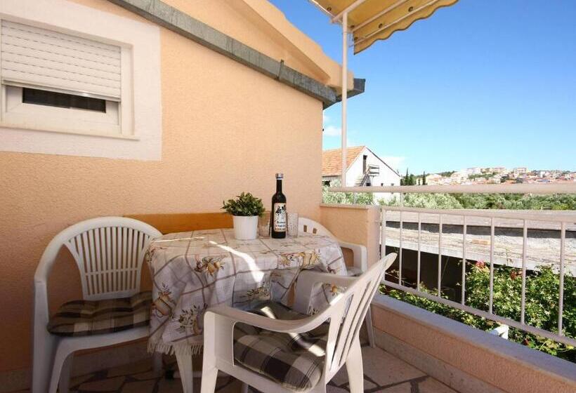 Apartments škarpa 1601