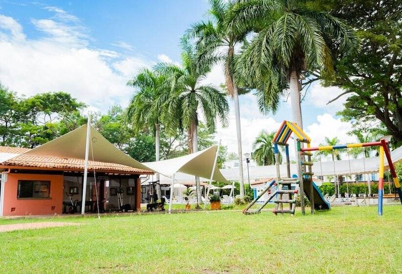 ホテル Penon Suites