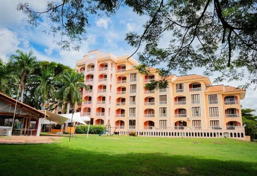 ホテル Penon Suites