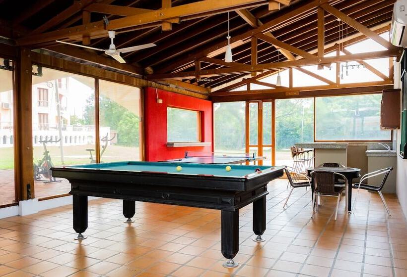 ホテル Penon Suites