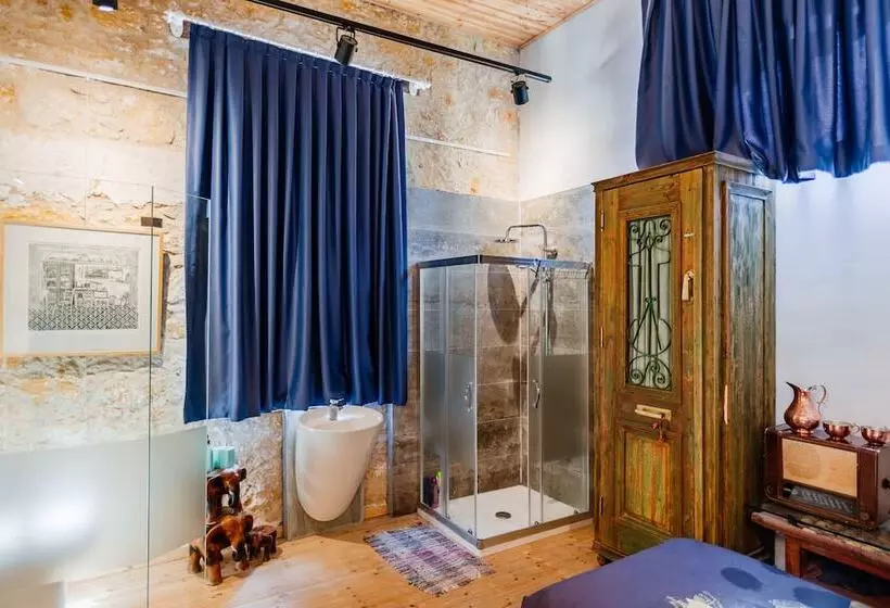 Hotelli Tasev Guesthouse