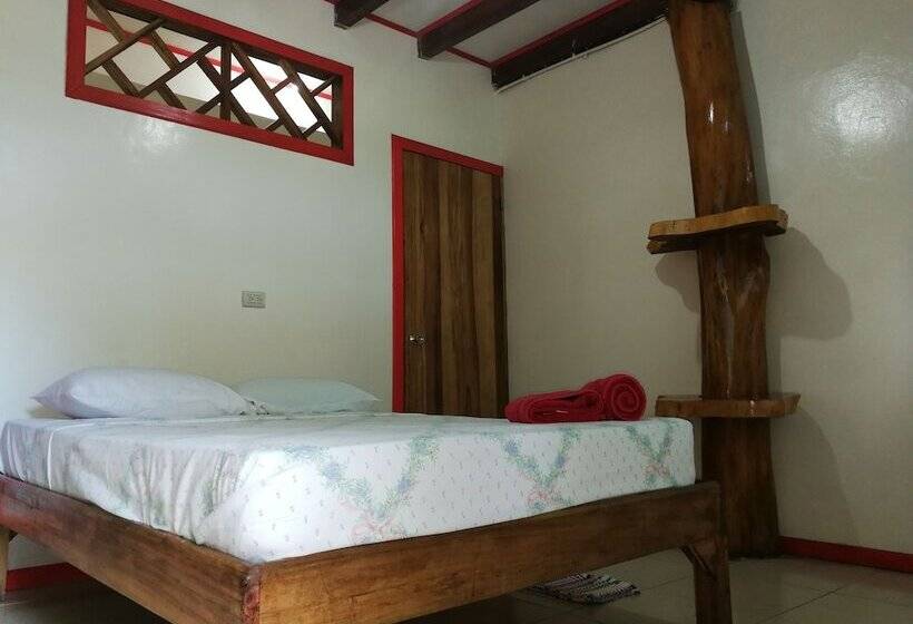 هتل Cabinas Talamanca