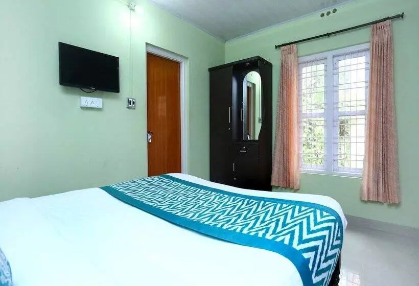 ホテル Karapuzha Lakeshore Resort
