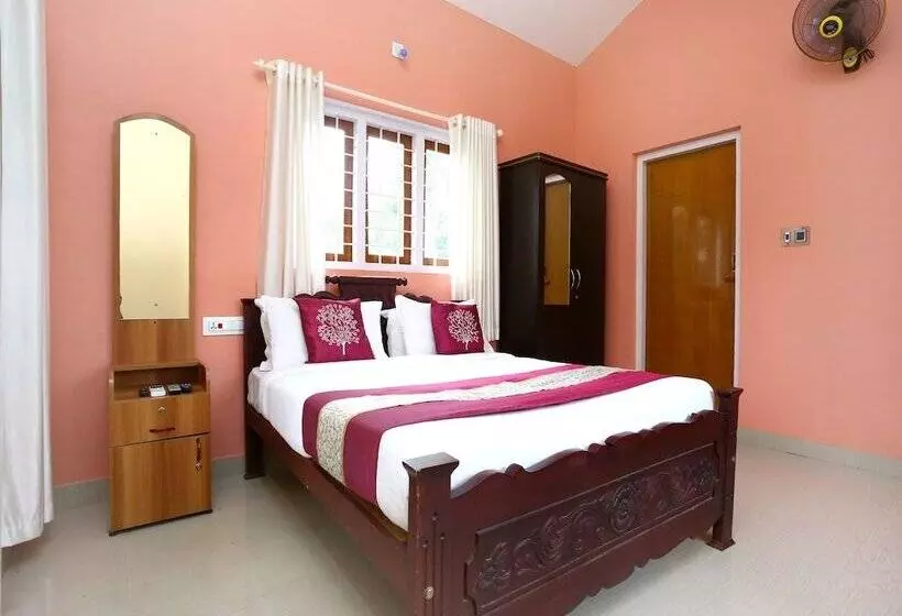 ホテル Karapuzha Lakeshore Resort