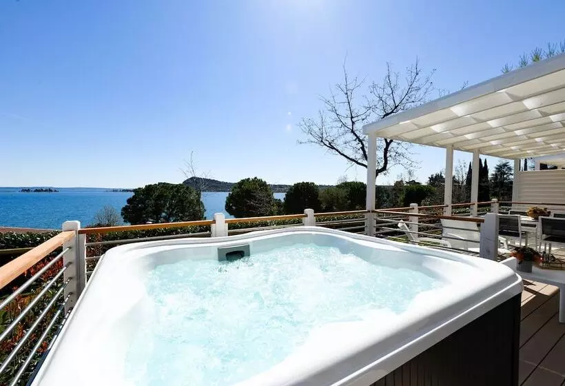 Hotelli Campeggio Europa Silvella