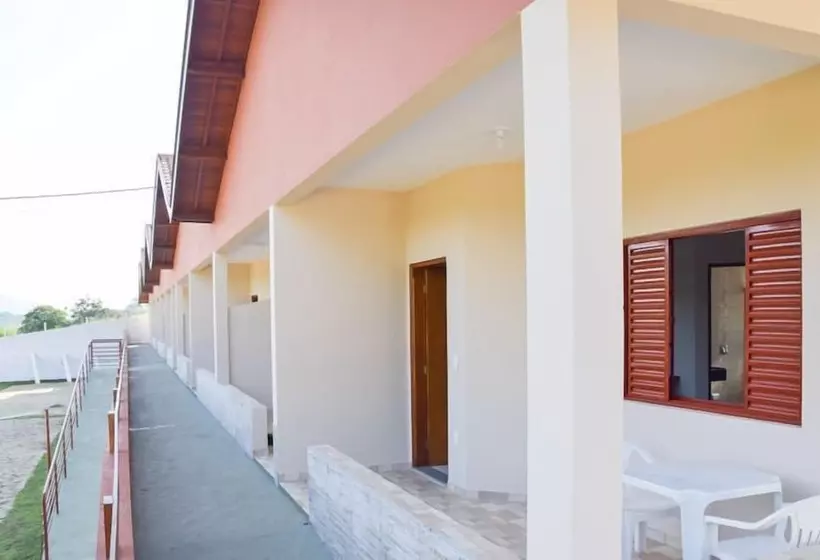 Hotelli Pousada Flores Do Campo