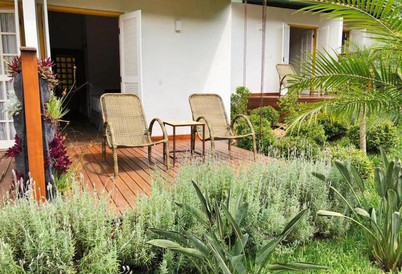 هتل Pouso Alforria