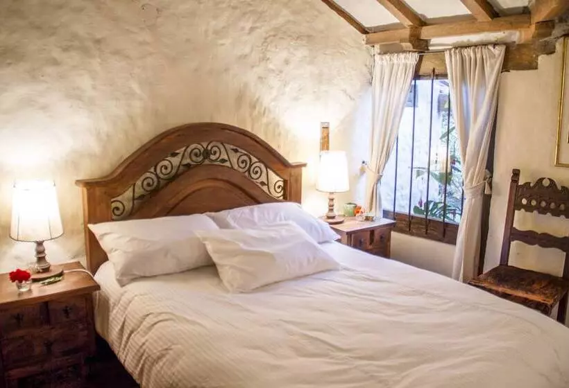 Hotelli Hacienda Rincón De La Montaña