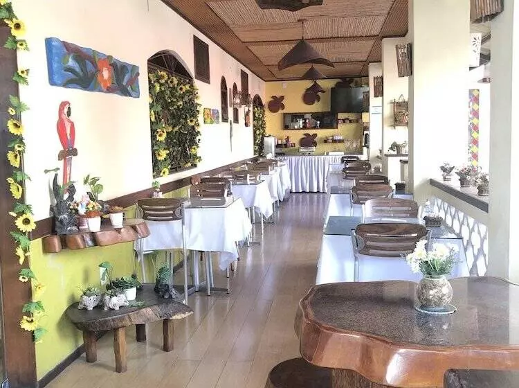 هتل Vitória Praia