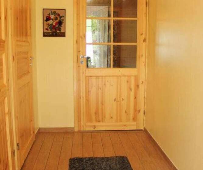 Jänisvaara Lake Cottages