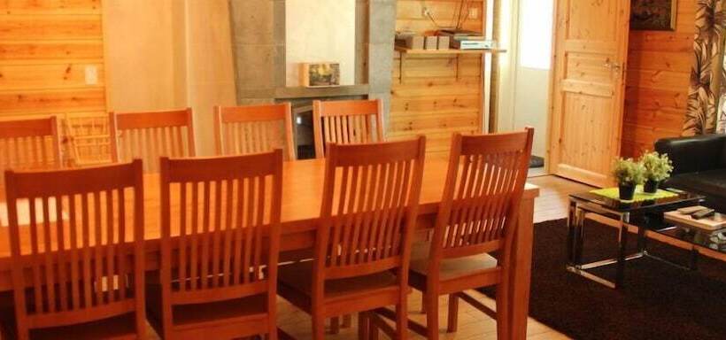 Jänisvaara Lake Cottages