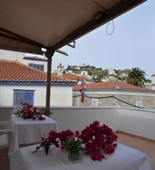 ペンション Areti Guesthouse