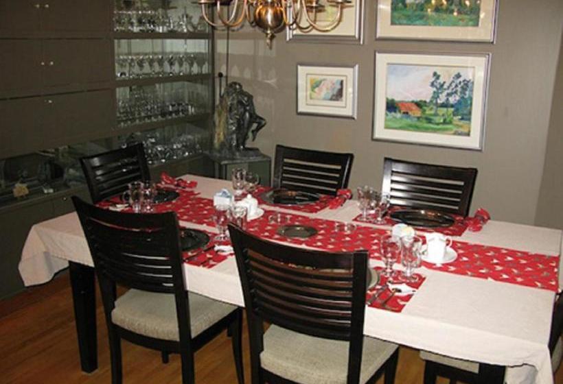 Avalon Bed And Breakfast