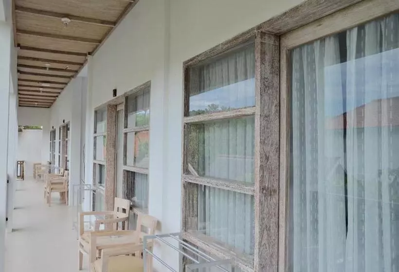 ベッドアンドブレックファースト Lavella Villas Kuta Lombok