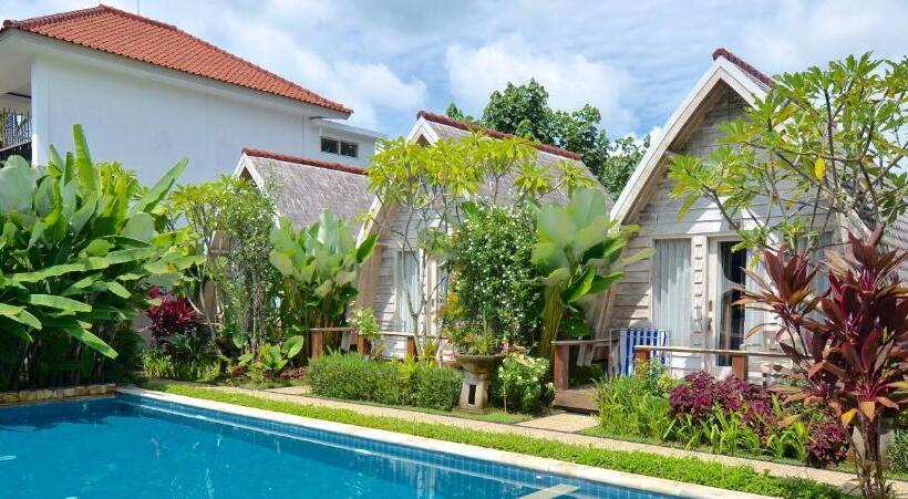 ベッドアンドブレックファースト Lavella Villas Kuta Lombok