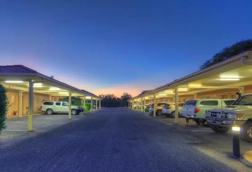 Motelli Country Roads Motor Inn