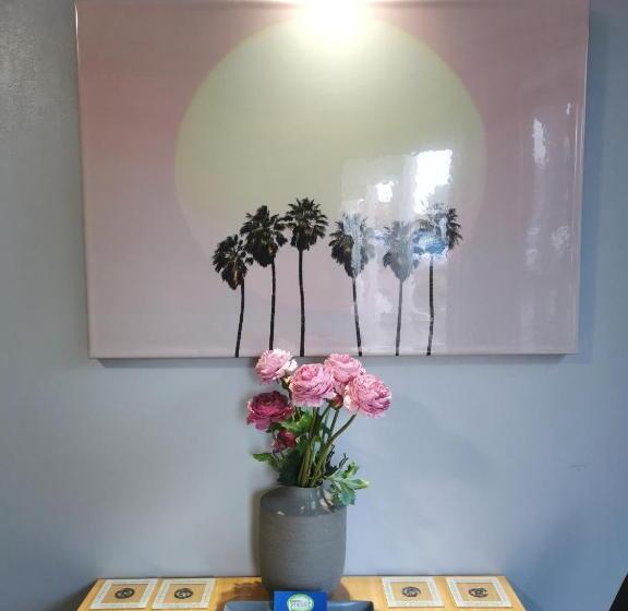 مُتل Hacienda Motor Lodge