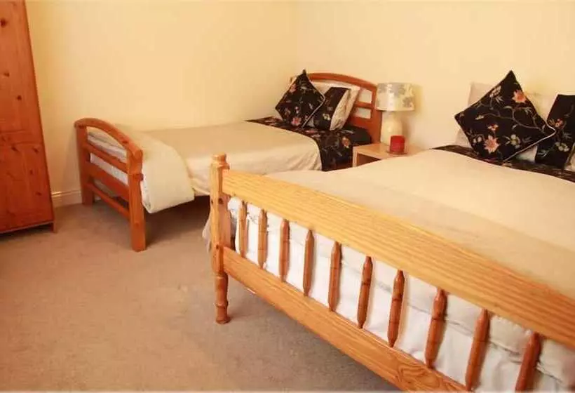 Seamount House B&b