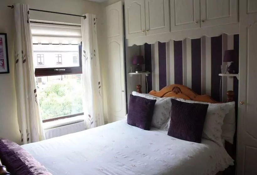 Seamount House B&b