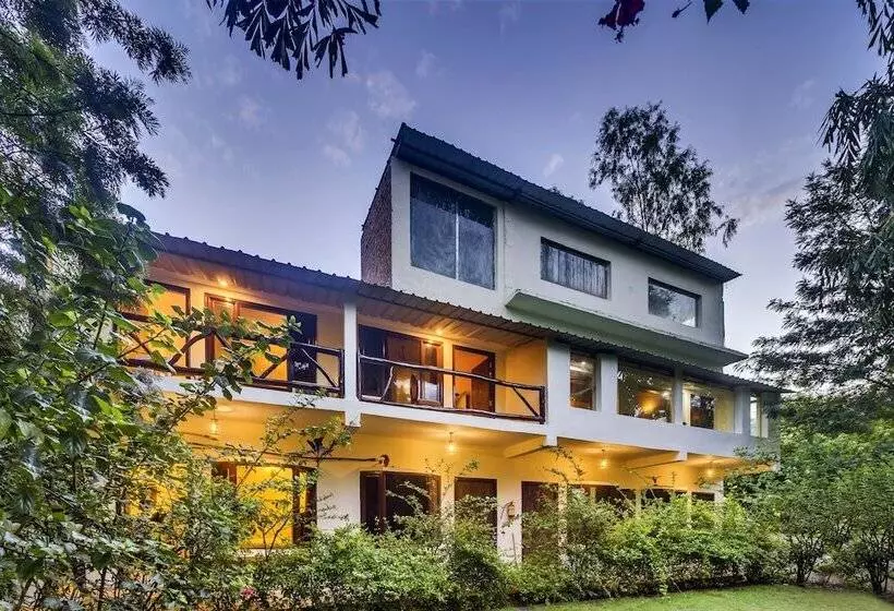 Hotelli Lohagarh Corbett Resort